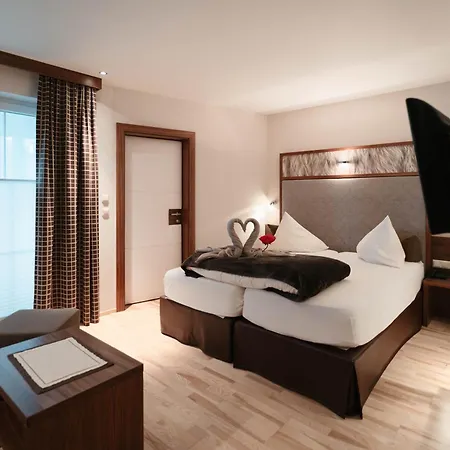 Jennys Schloessl Hotel 4*