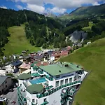 Jennys Schloessl Hotel Serfaus