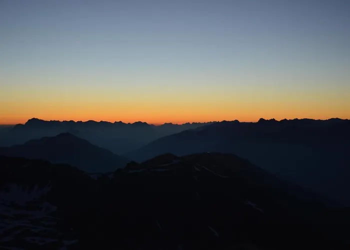 詹妮斯城堡酒店 酒店 4*